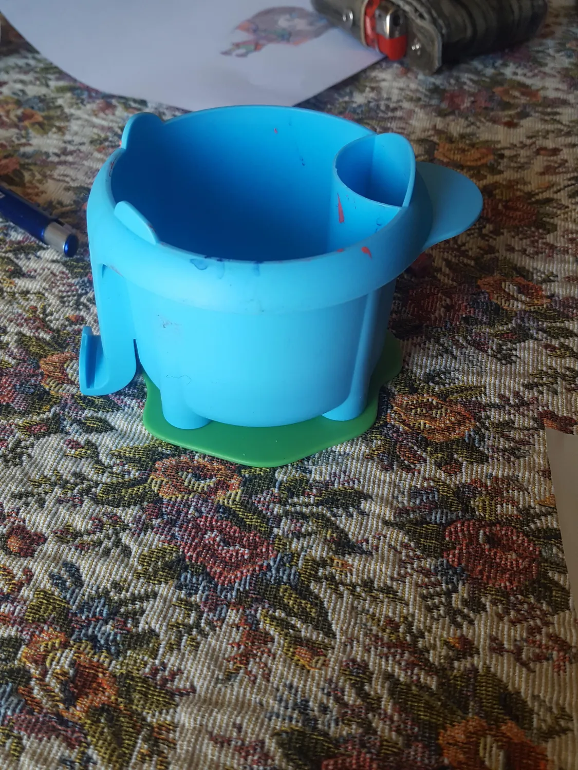 Pelikan 808998 Wasserbecher mit Pinselhalter