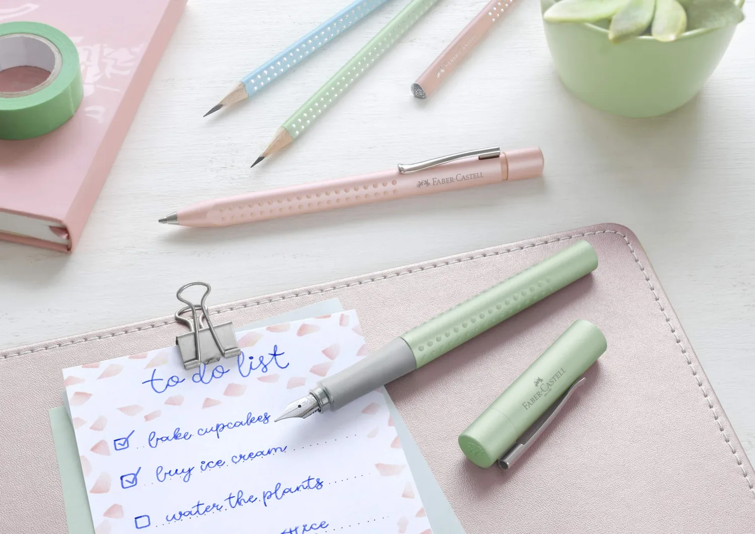 Faber-Castell Grip Pearl Füller griffig