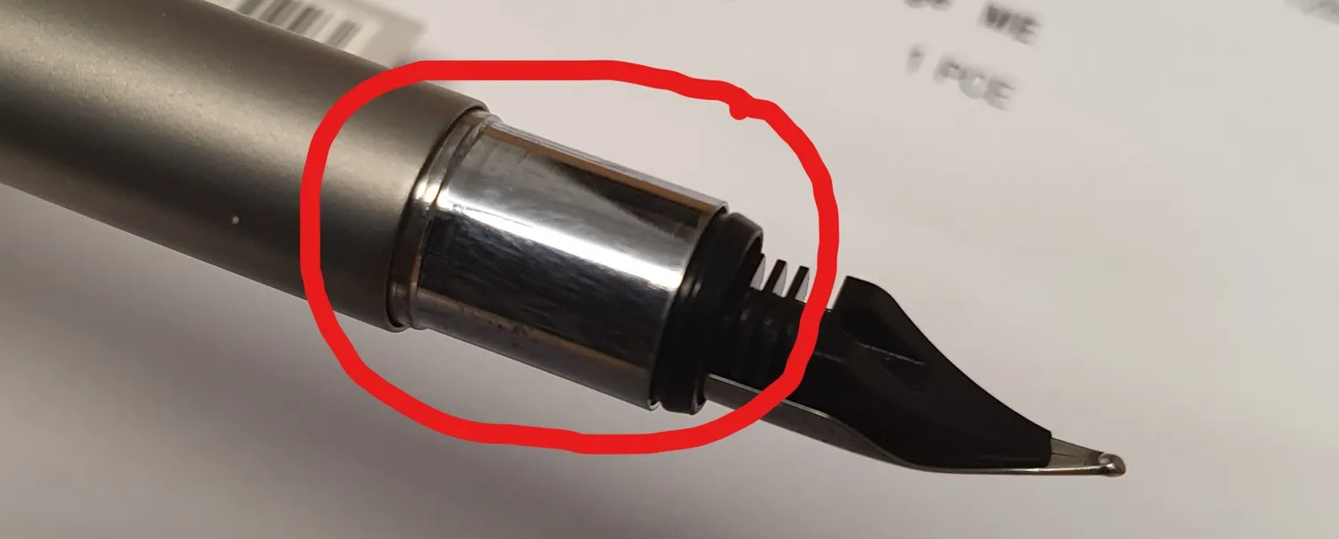 Faber-Castell Neo Slim Füllhalter