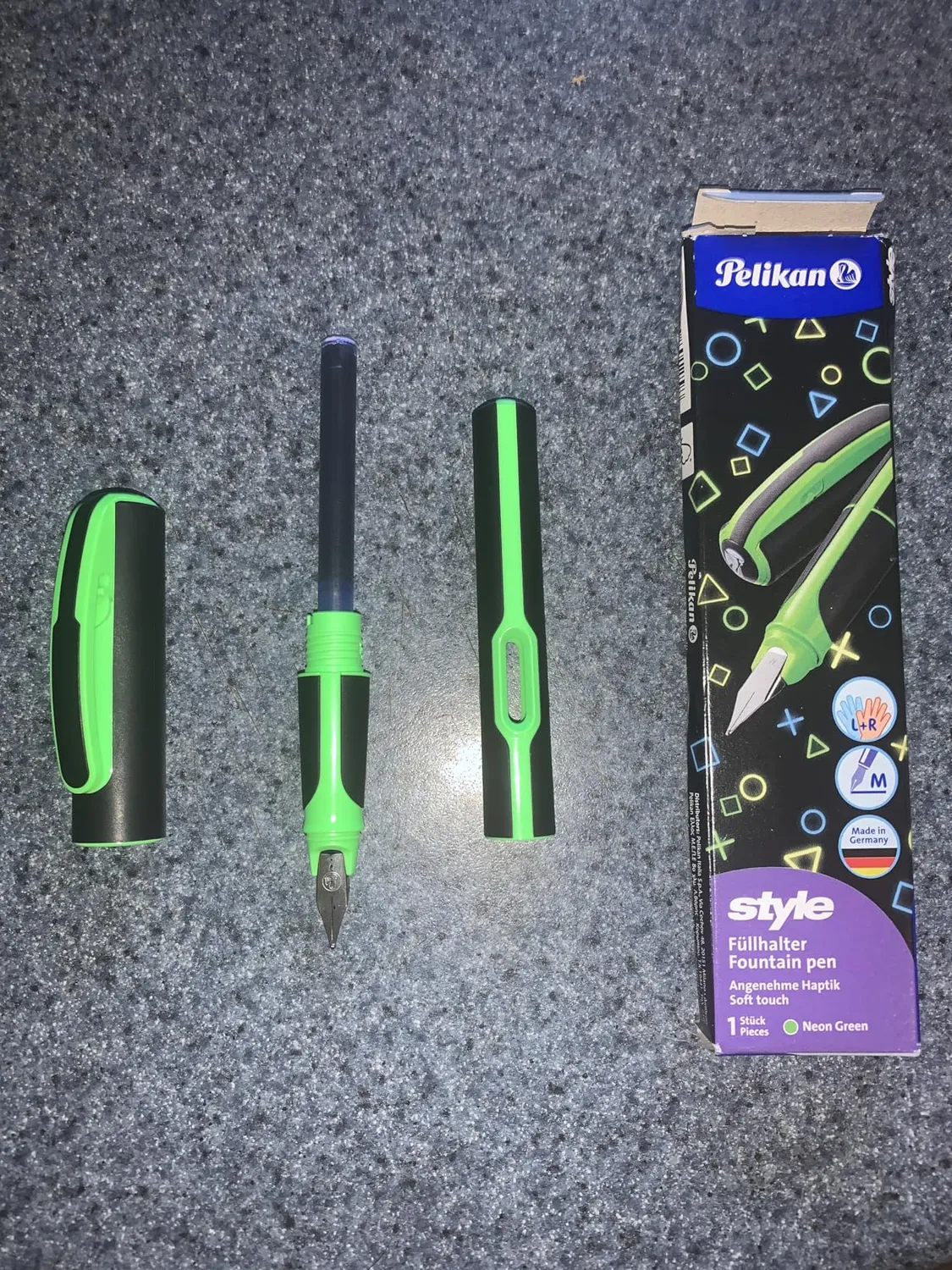 Pelikan Style Neon Füllhalter M-Feder
