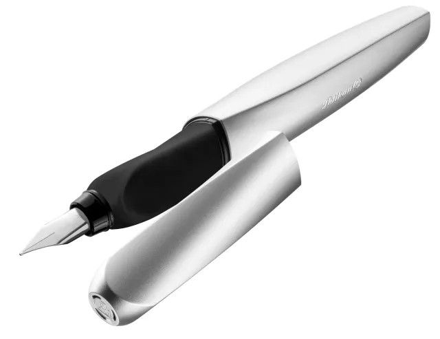 Pelikan Twist Füller M Edelstahlfeder für Links-/Rechtshänder