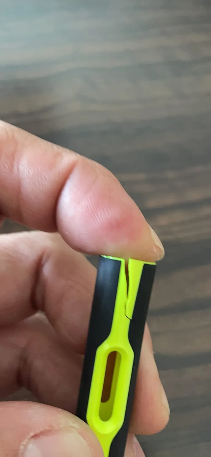 Pelikan Style Neon Füllhalter M-Feder