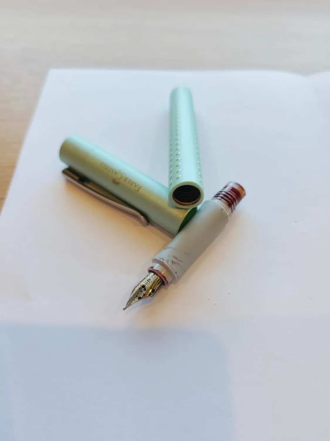 Faber-Castell Grip Pearl Füller griffig